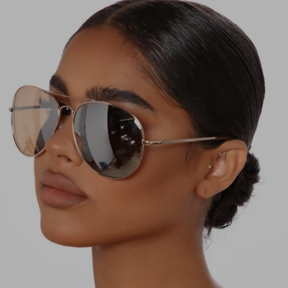 Aviators - Picture 2 of 5